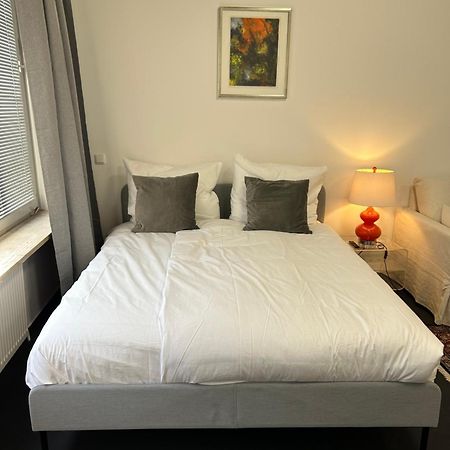 35 Qm Grosses Apartment Mit Eigenem Badezimmer In Den Elbvororten Hamburg Zewnętrze zdjęcie